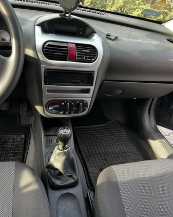 Opel Corsa cena 6500 przebieg: 174000, rok produkcji 2006 z Wrocław małe 407